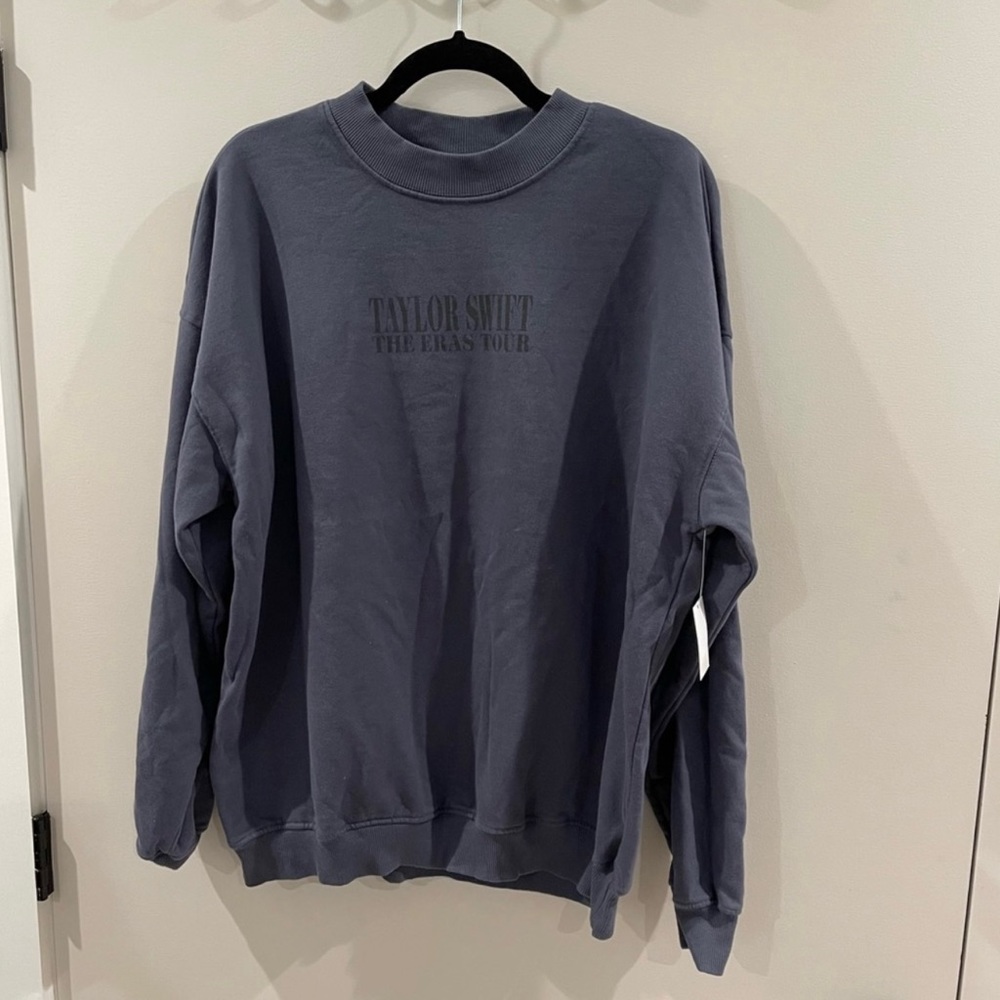 Taylor Swift Blue Crew Neck